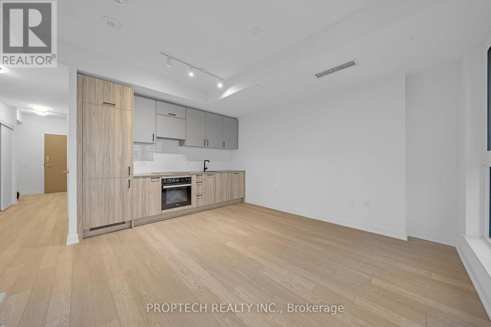 611 - 1 Quarrington Lane, Toronto, Ontario M3C 0S4 - Photo 7 - C12520680