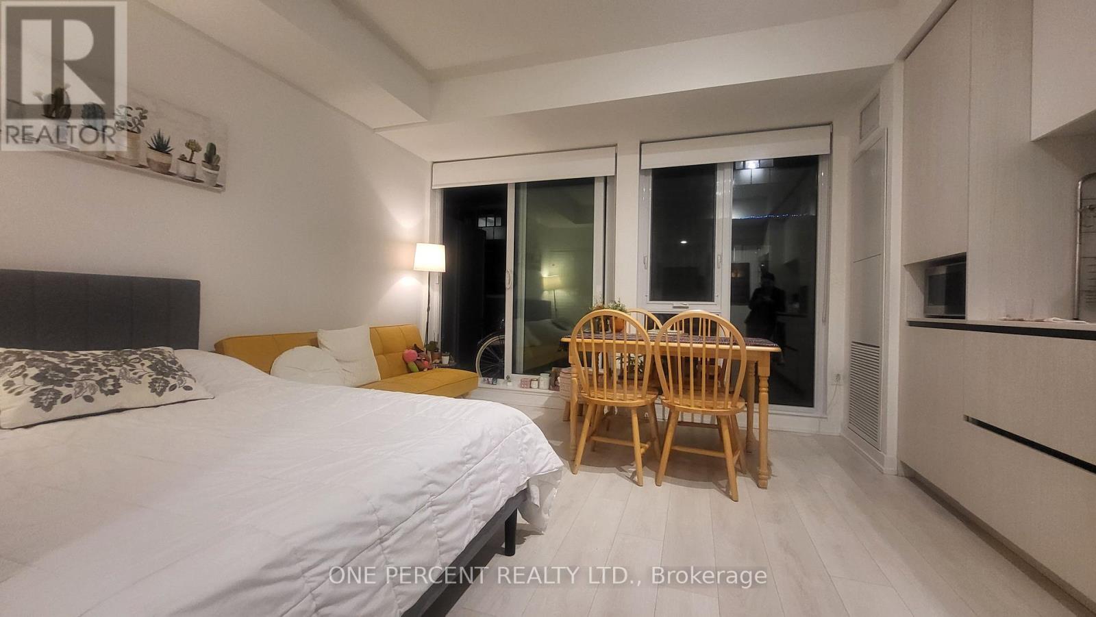 602 W - 225 Sumach Street, Toronto, Ontario  M5A 0P8 - Photo 7 - C12520708