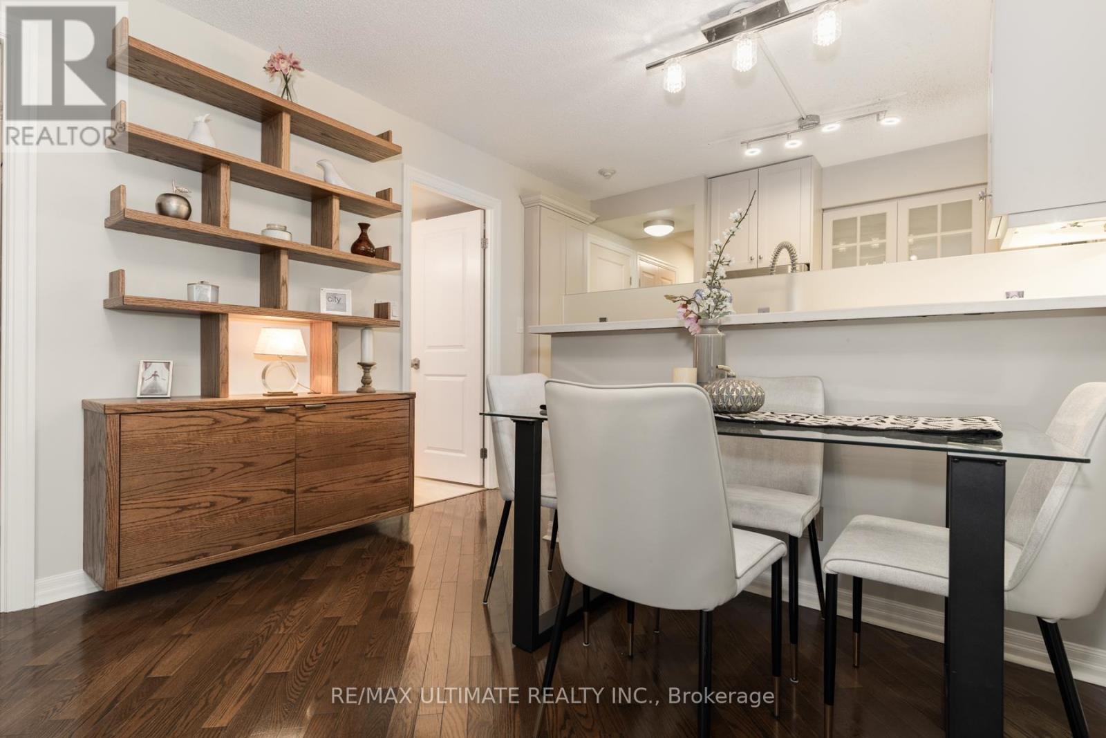 309 - 300 Bloor Street E, Toronto, Ontario  M4W 3Y2 - Photo 12 - C12520710