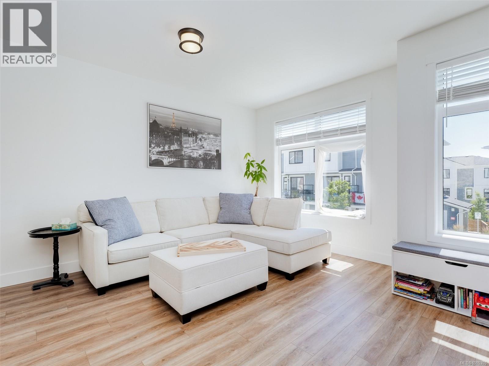 21 255 Caspian Dr, Colwood, British Columbia V9C 0R9 - Photo 2 - 1015305