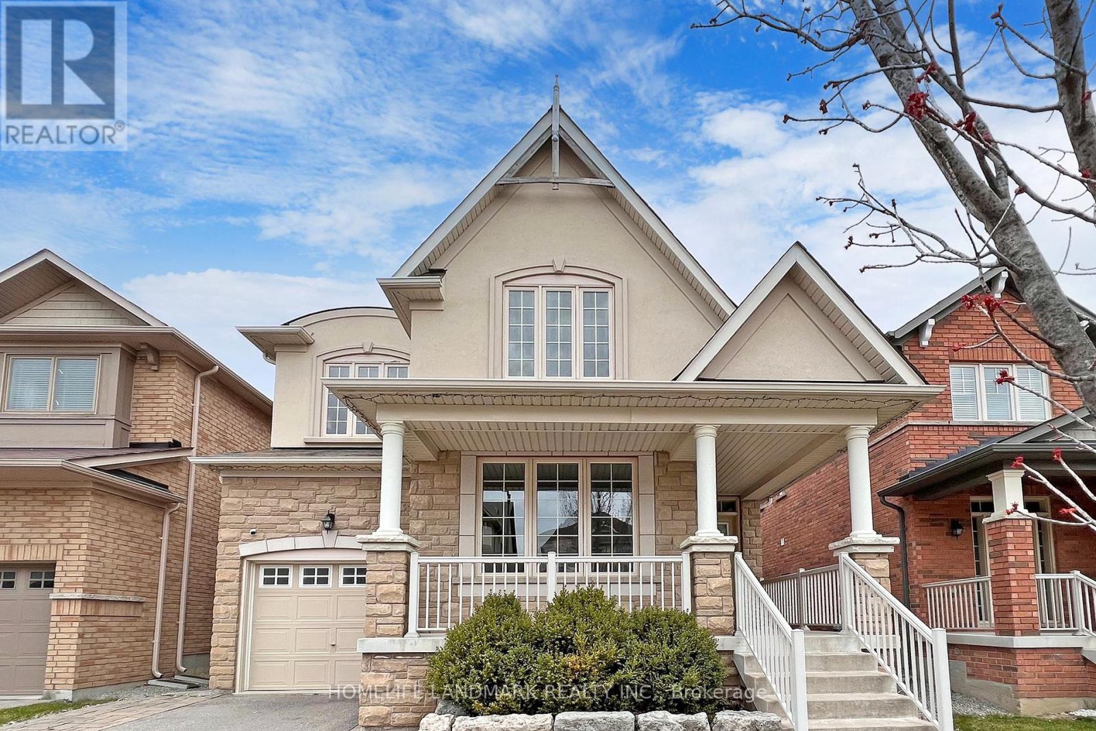 28 TOWNSHIP AVENUE, Richmond Hill, Ontario