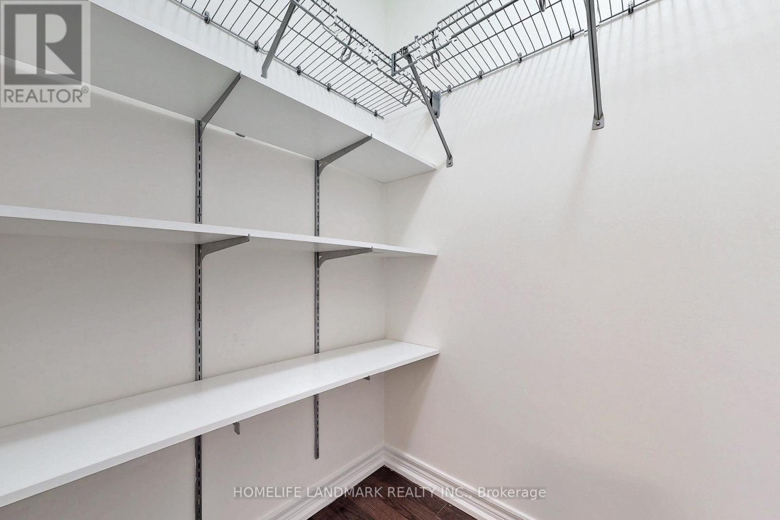 28 Township Avenue, Richmond Hill, Ontario  L4E 0J8 - Photo 17 - N12520592