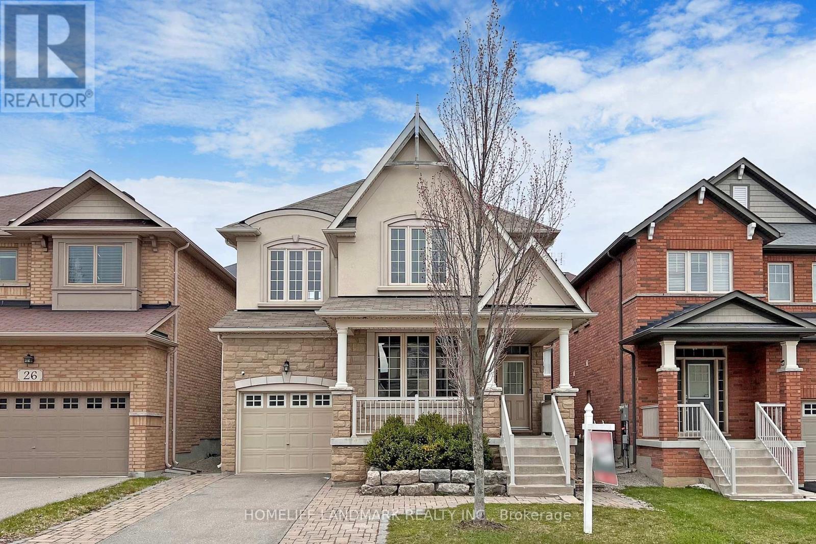 28 Township Avenue, Richmond Hill, Ontario  L4E 0J8 - Photo 2 - N12520592