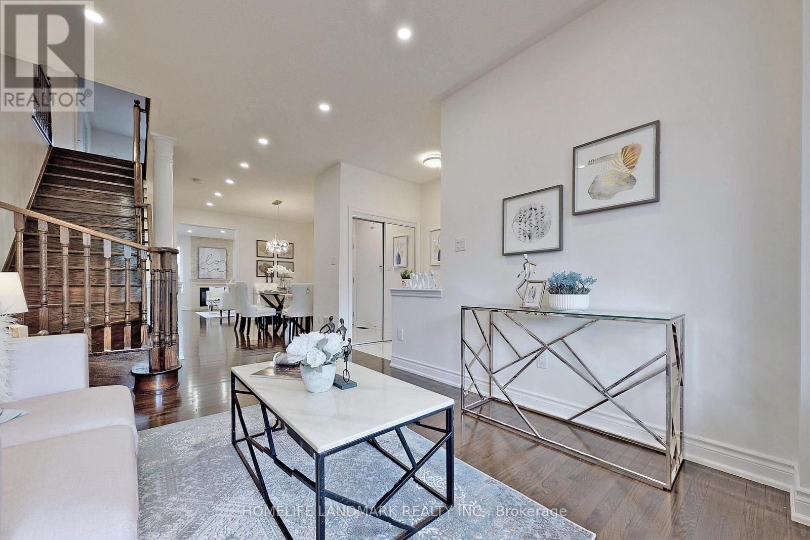 28 Township Avenue, Richmond Hill, Ontario  L4E 0J8 - Photo 24 - N12520592