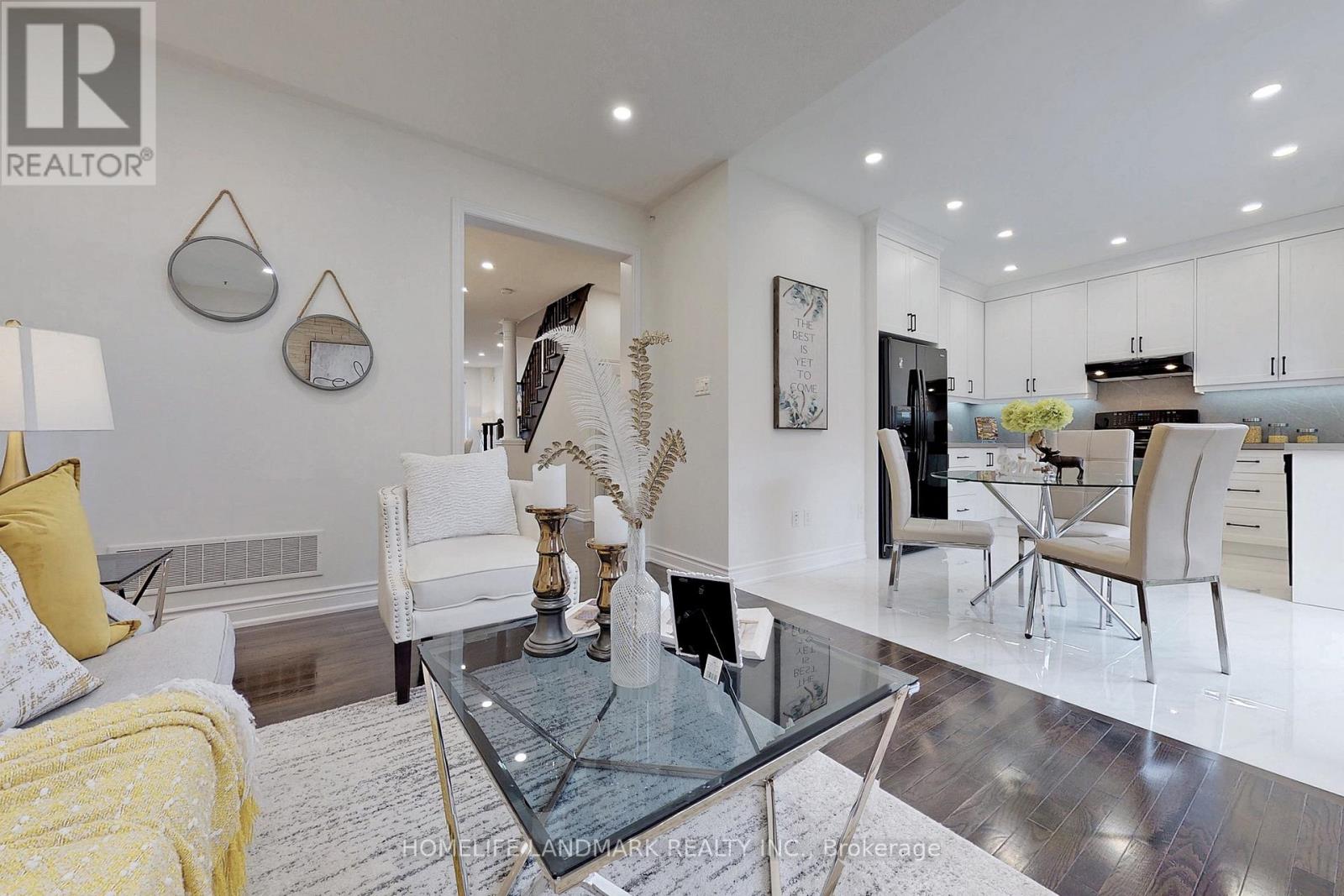 28 Township Avenue, Richmond Hill, Ontario  L4E 0J8 - Photo 32 - N12520592