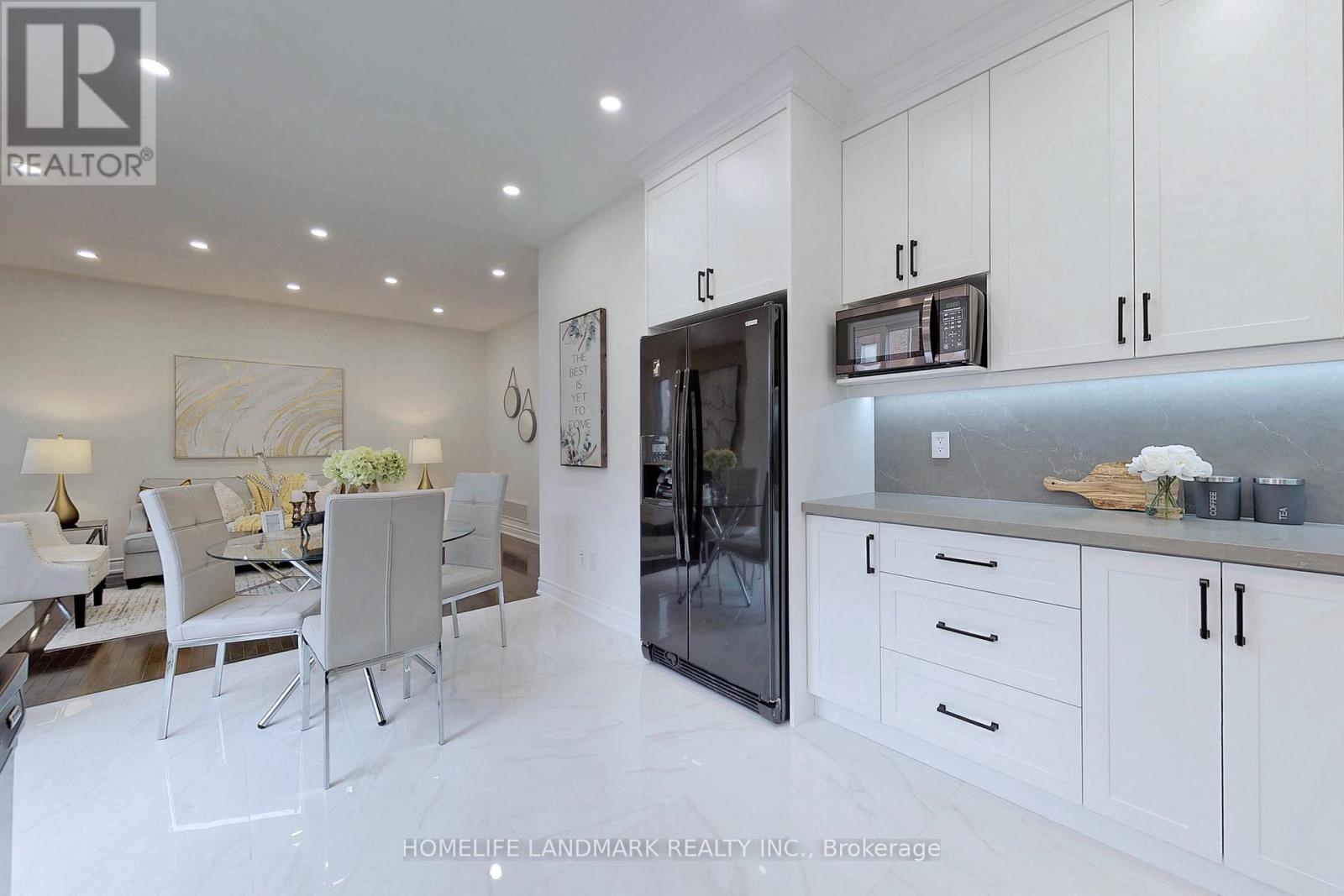 28 Township Avenue, Richmond Hill, Ontario  L4E 0J8 - Photo 36 - N12520592