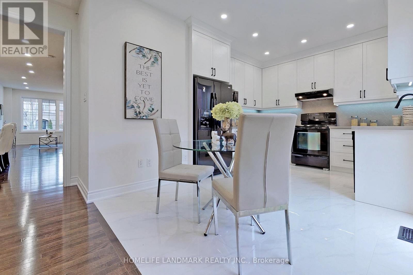 28 Township Avenue, Richmond Hill, Ontario  L4E 0J8 - Photo 40 - N12520592