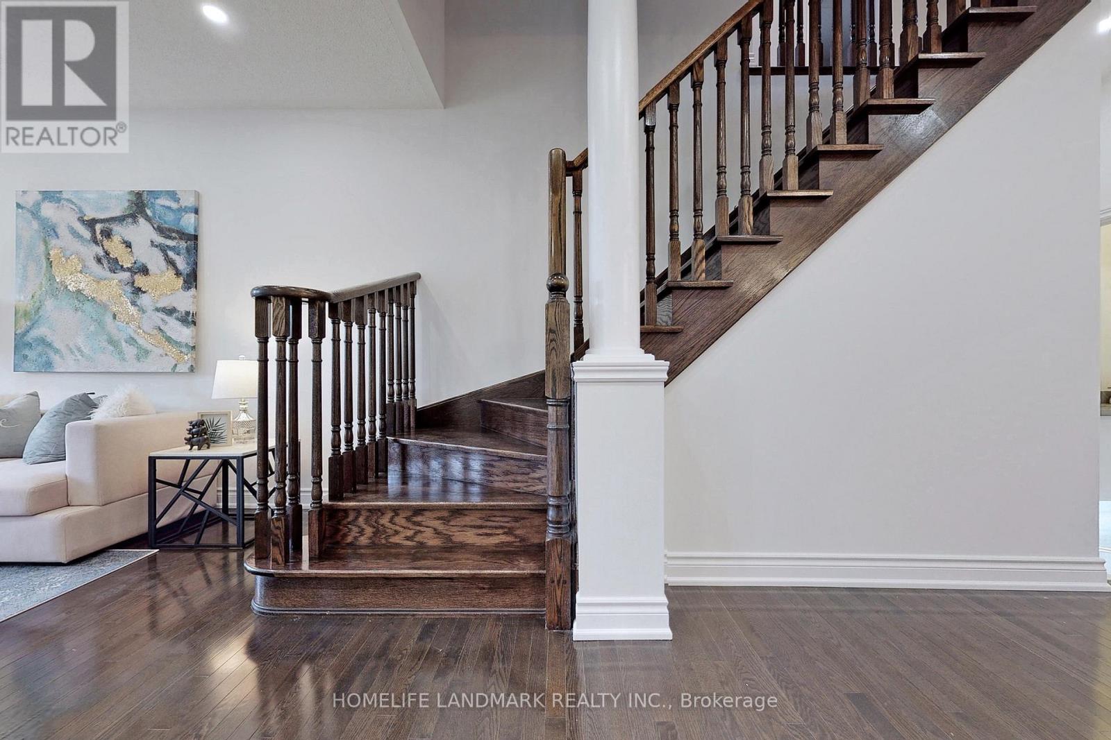 28 Township Avenue, Richmond Hill, Ontario  L4E 0J8 - Photo 45 - N12520592