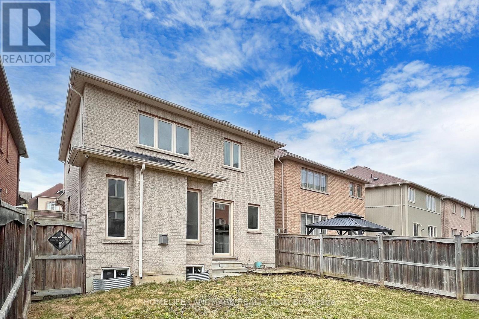 28 Township Avenue, Richmond Hill, Ontario  L4E 0J8 - Photo 48 - N12520592