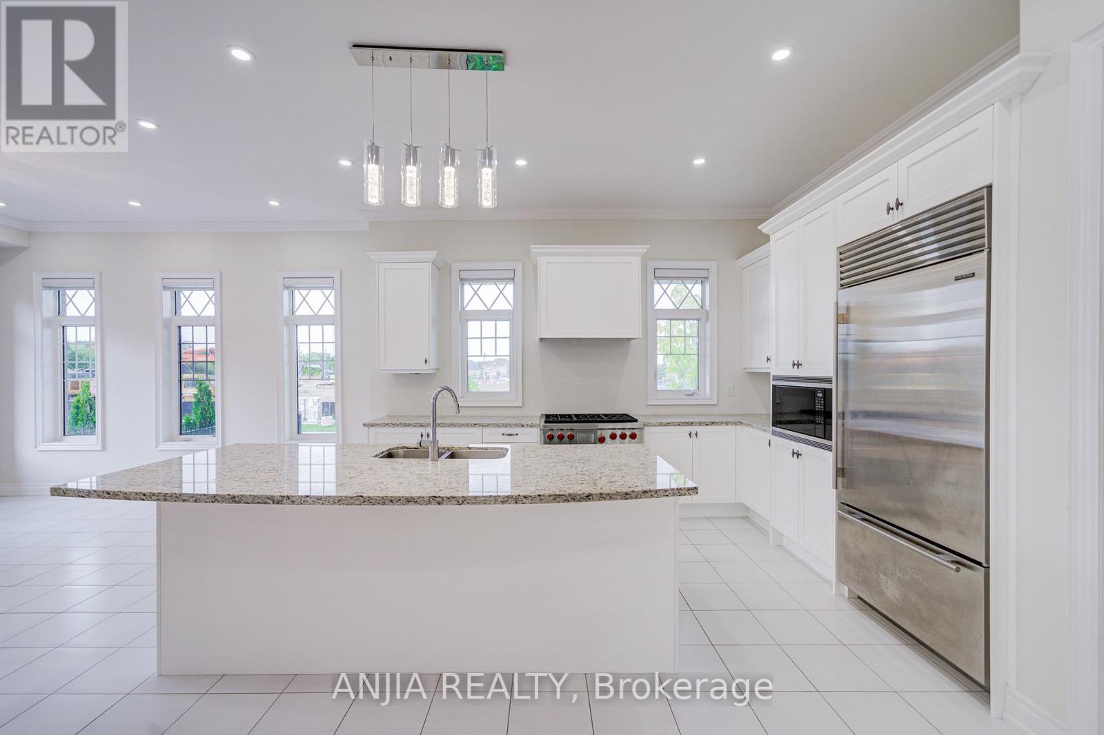 68 Oliver Emmerson Avenue, King, Ontario  L7B 0N8 - Photo 8 - N12520672