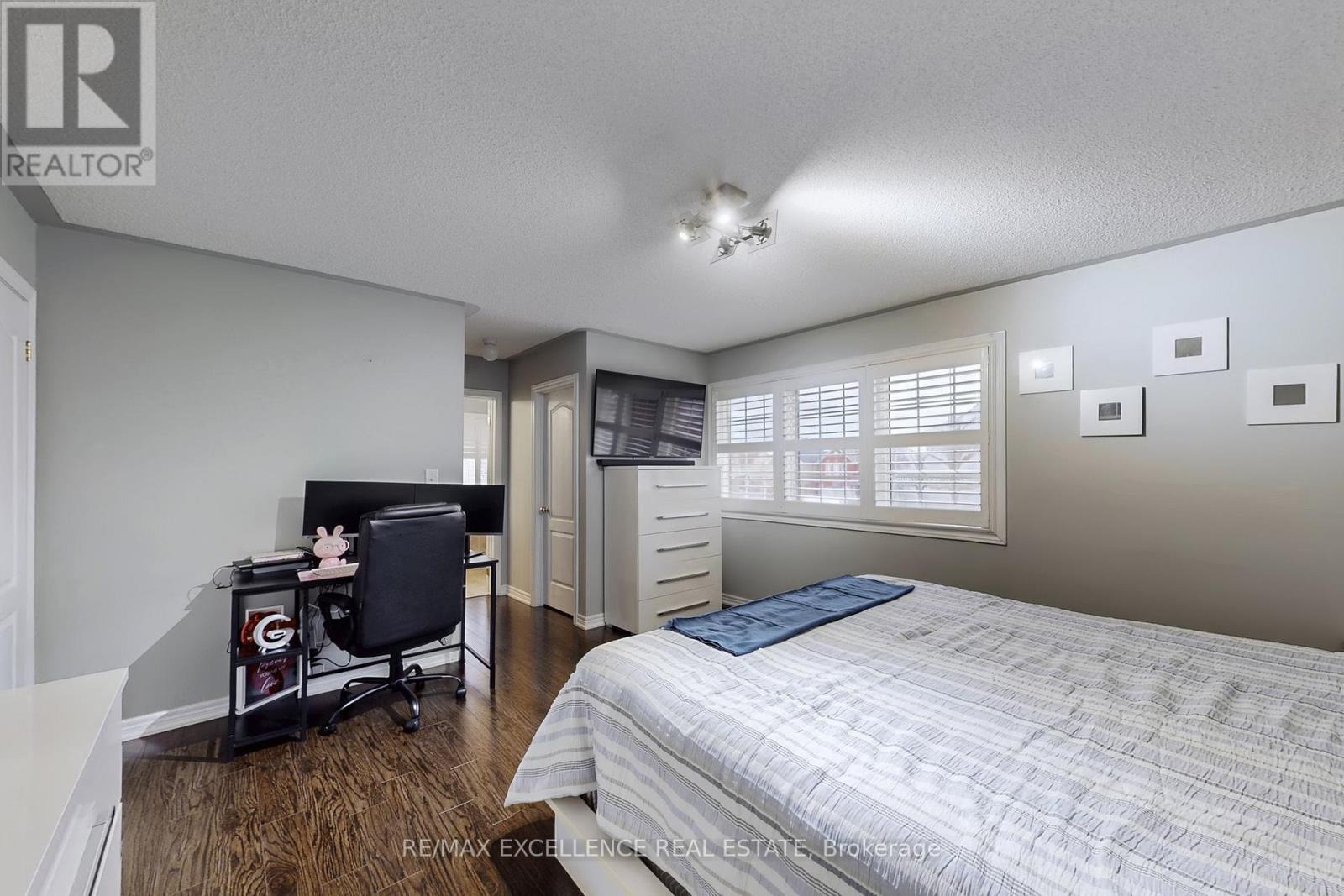 2 Ryecroft Crescent, Brampton, Ontario L6R 0M9 - Photo 22 - W12520450
