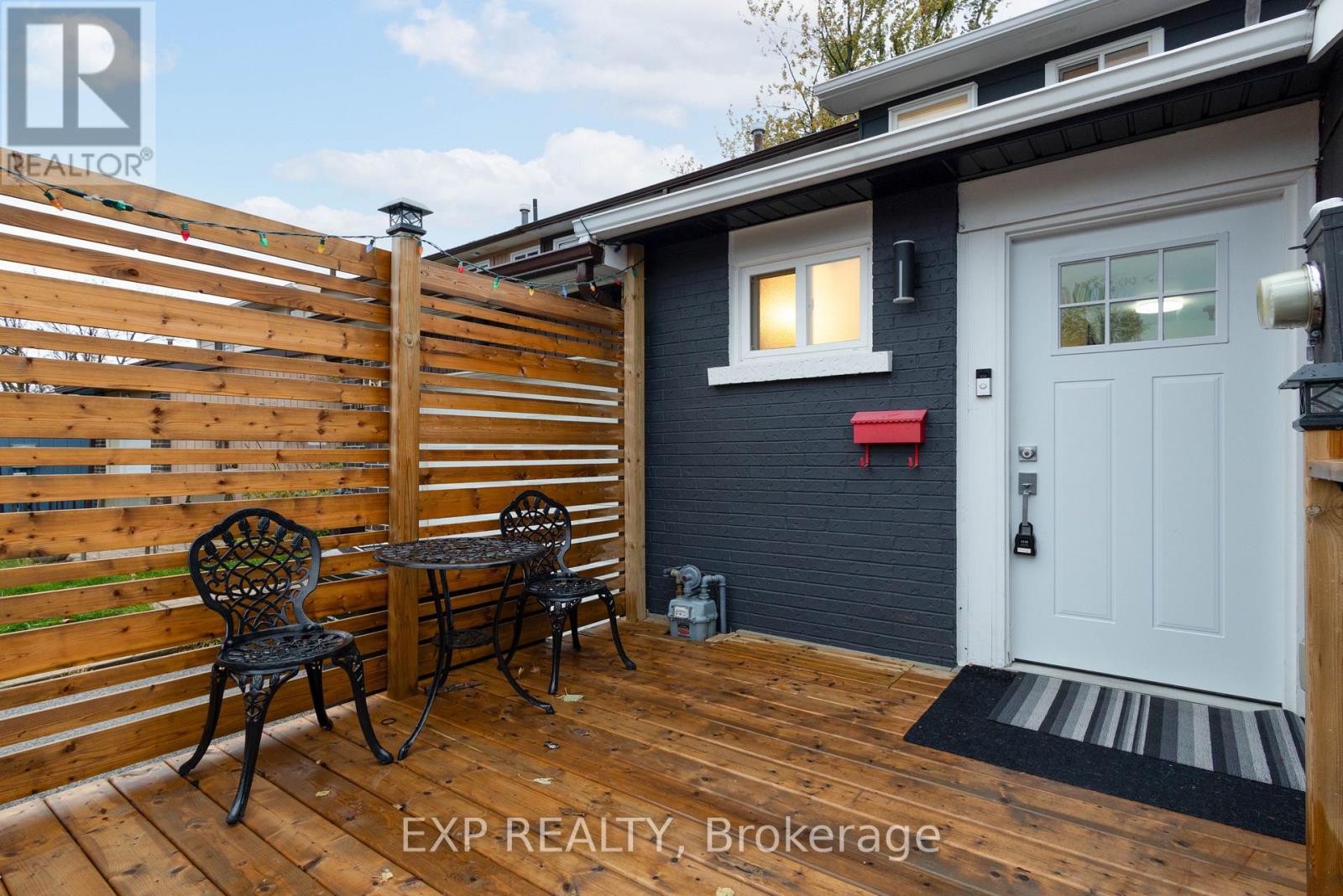 66 Chaucer Crescent, Barrie, Ontario  L4N 4T7 - Photo 2 - S12520590