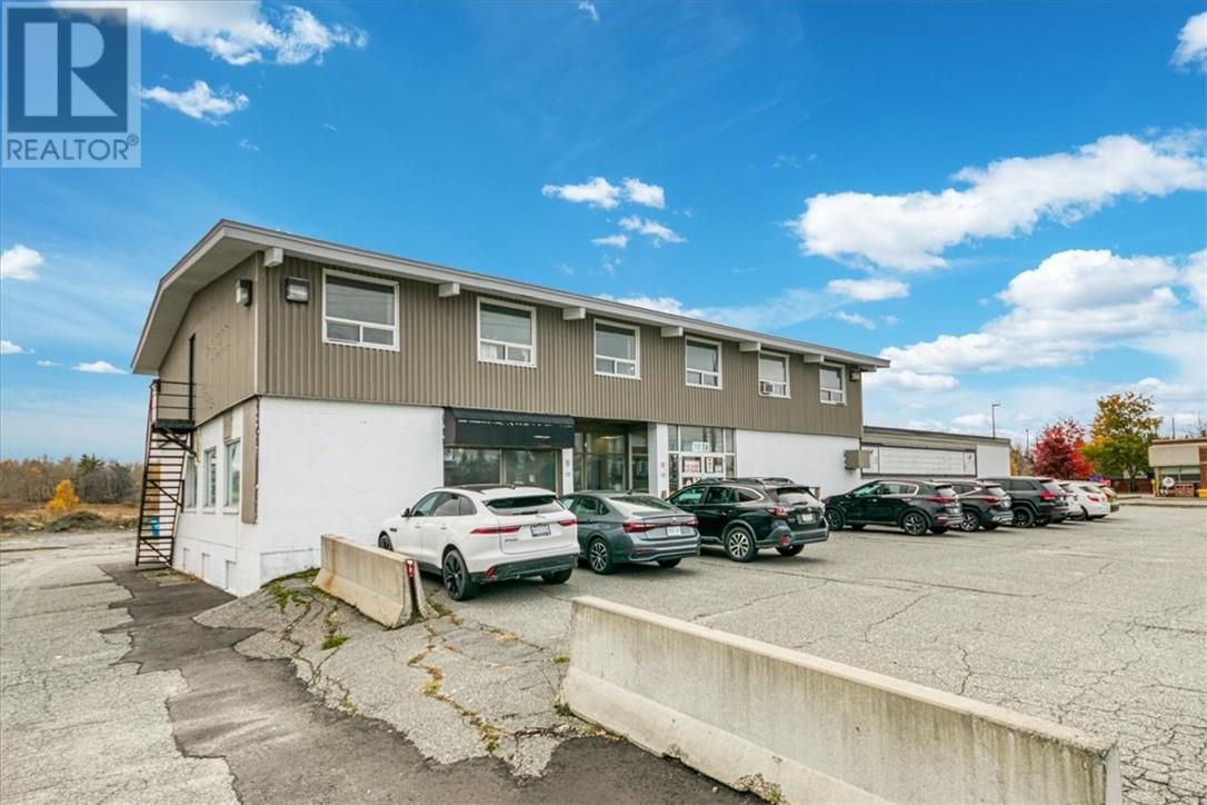 3024 Falconbridge Road, Garson, Ontario P3L 1J6 - Photo 3 - 2125555