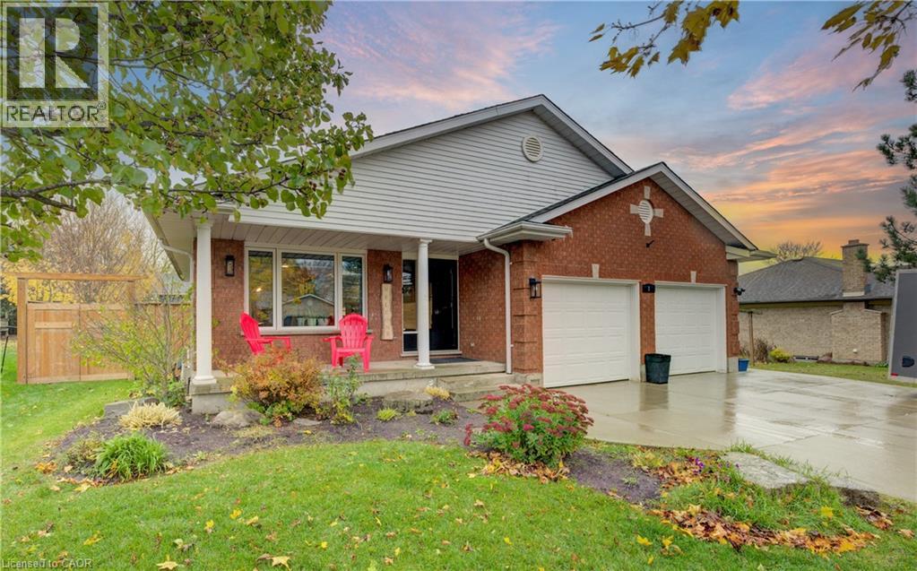 1 Edgewood Court, Wellesley, Ontario  N0B 2T0 - Photo 2 - 40785254