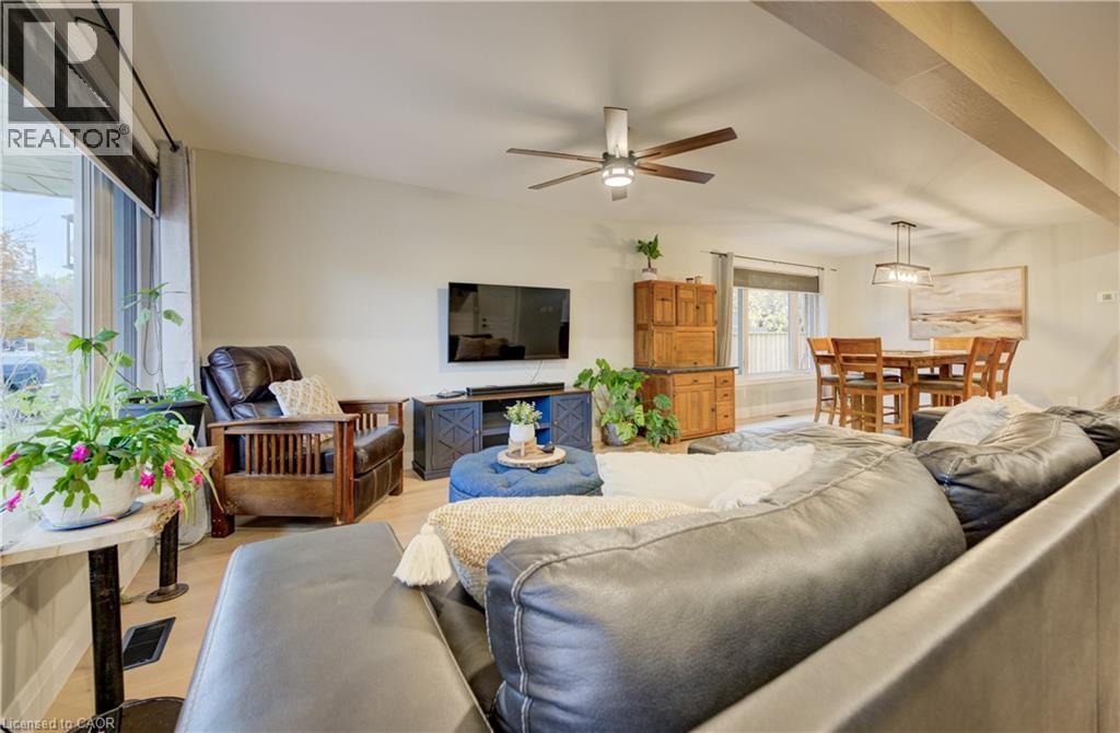 1 Edgewood Court, Wellesley, Ontario  N0B 2T0 - Photo 8 - 40785254