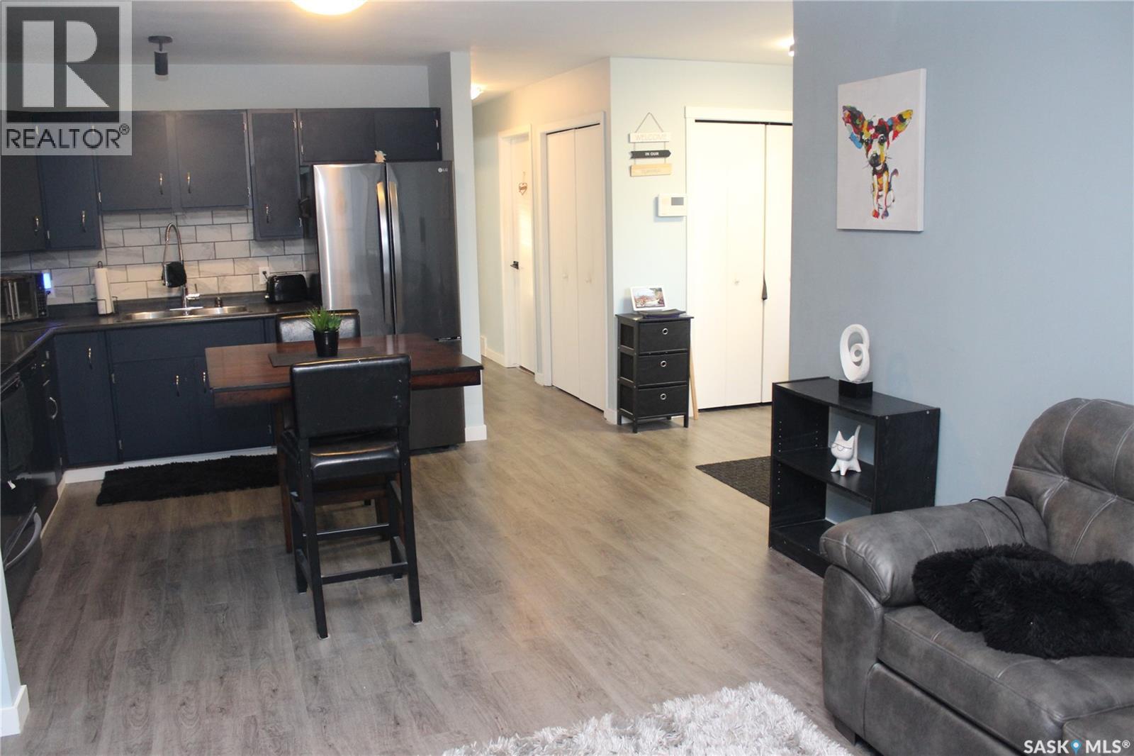 1220 Courtney Street, Regina, Saskatchewan  S4T 7R9 - Photo 10 - SK023564