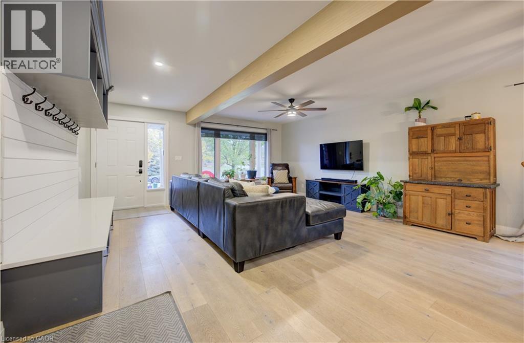 1 Edgewood Court, Wellesley, Ontario  N0B 2T0 - Photo 5 - 40785254