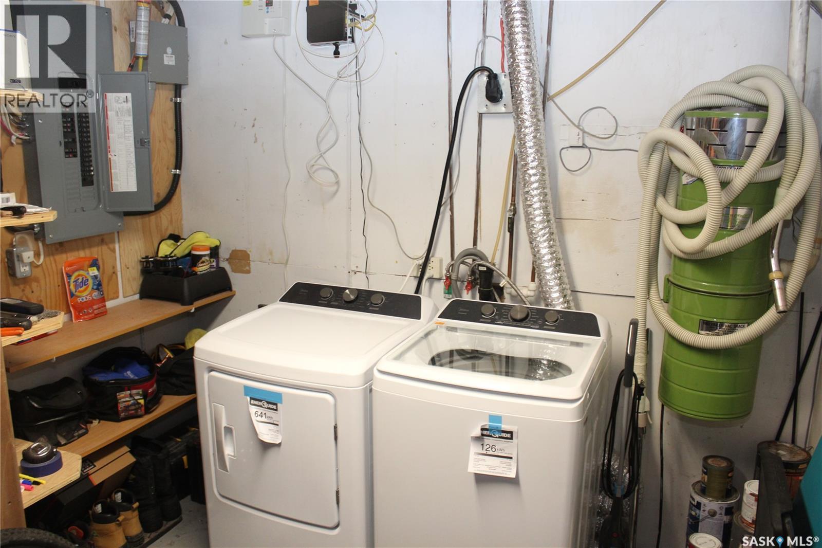 1220 Courtney Street, Regina, Saskatchewan  S4T 7R9 - Photo 27 - SK023564