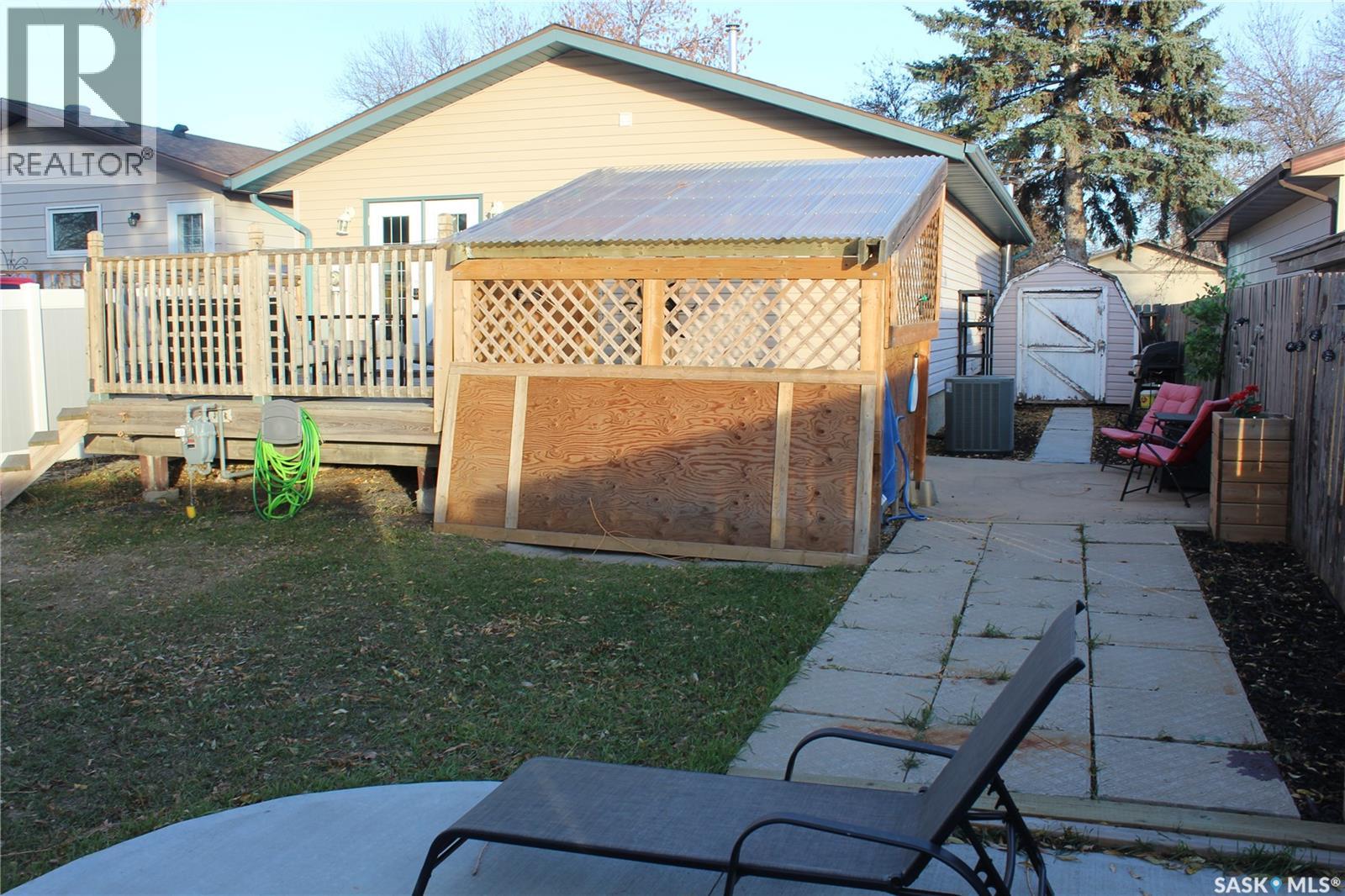 1220 Courtney Street, Regina, Saskatchewan  S4T 7R9 - Photo 33 - SK023564