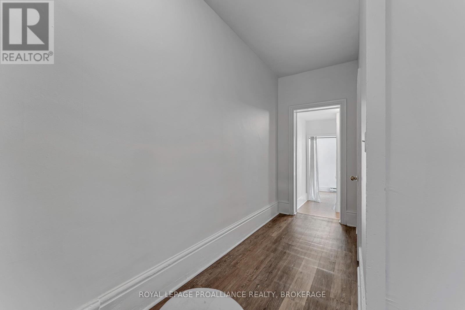 30, 32, 34 Victoria Avenue, Gananoque, Ontario  K7G 2R8 - Photo 16 - X12520860