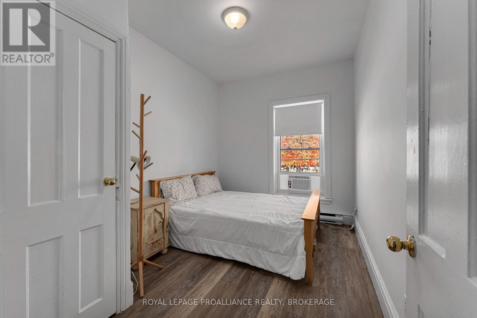 30, 32, 34 Victoria Avenue, Gananoque, Ontario  K7G 2R8 - Photo 22 - X12520860