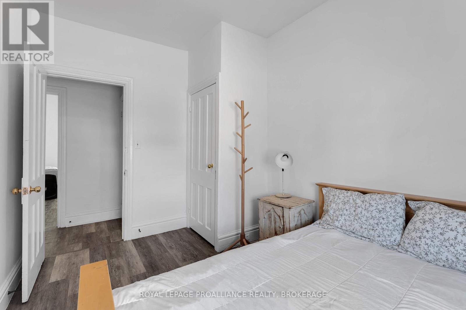 30, 32, 34 Victoria Avenue, Gananoque, Ontario  K7G 2R8 - Photo 23 - X12520860