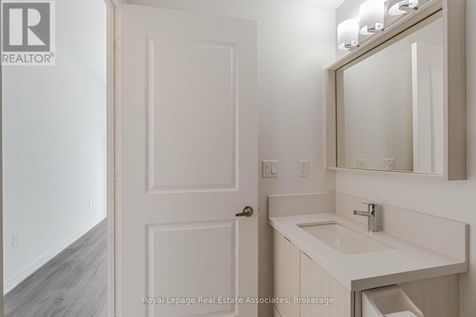 207 - 4677 Glen Erin Drive, Mississauga, Ontario  L5M 2E3 - Photo 22 - W12520594