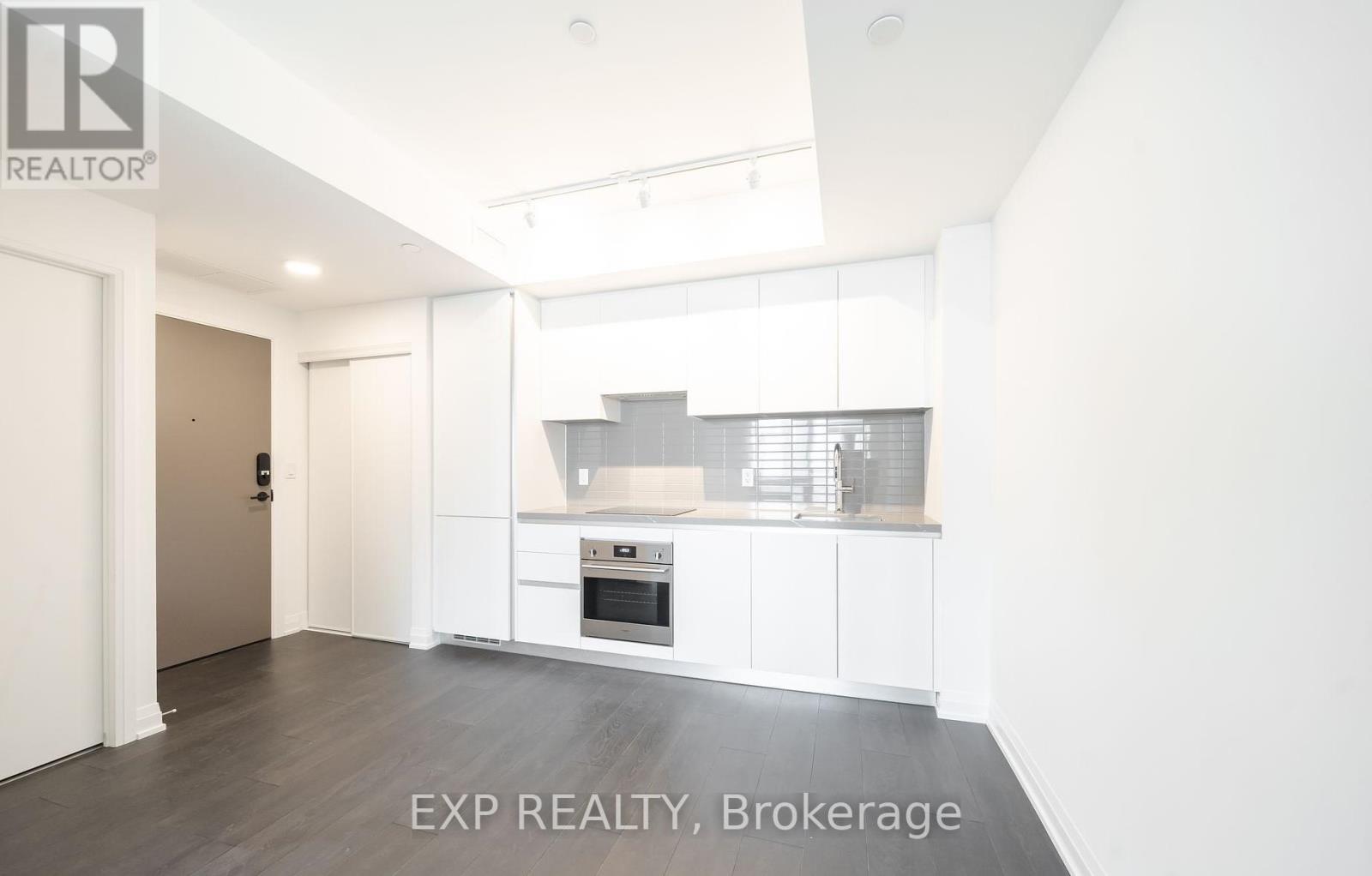 3001 - 4015 The Exchange Road, Mississauga, Ontario  L5B 0N9 - Photo 5 - W12520650