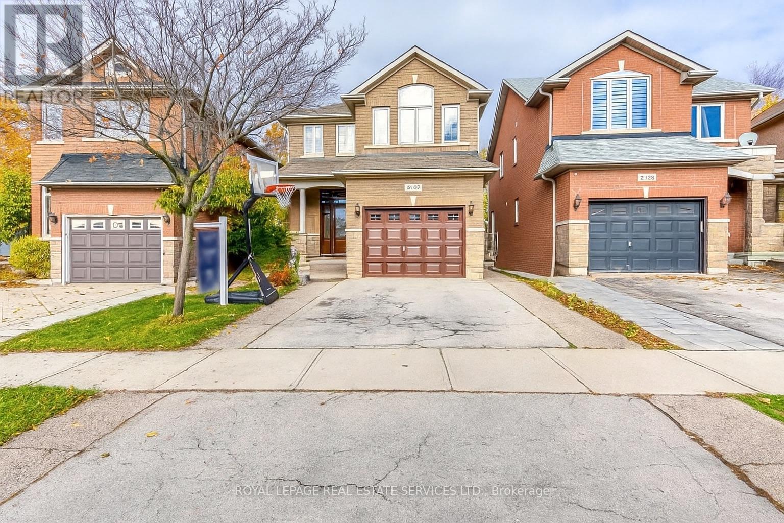 2457 HILDA DRIVE, Oakville, Ontario