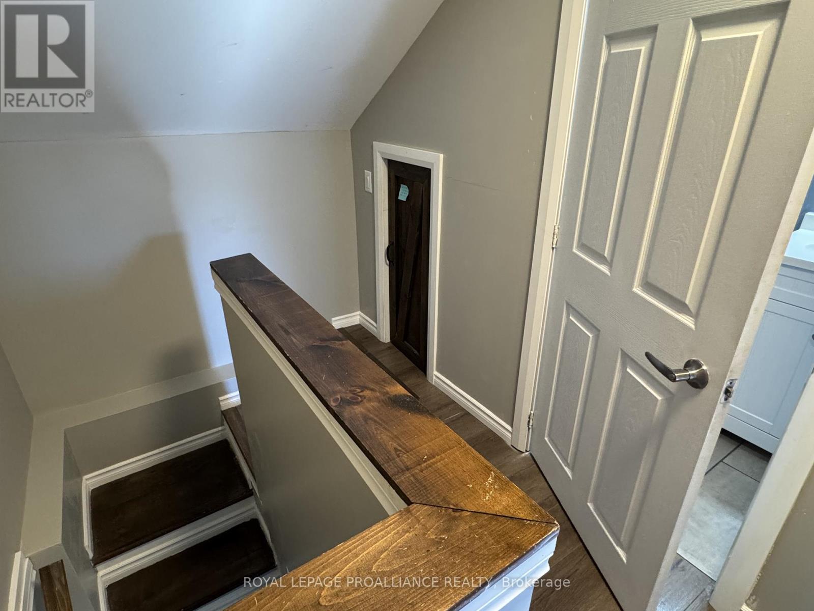 A - 28 Sinclair Street, Belleville, Ontario  K8P 3S6 - Photo 15 - X12520822