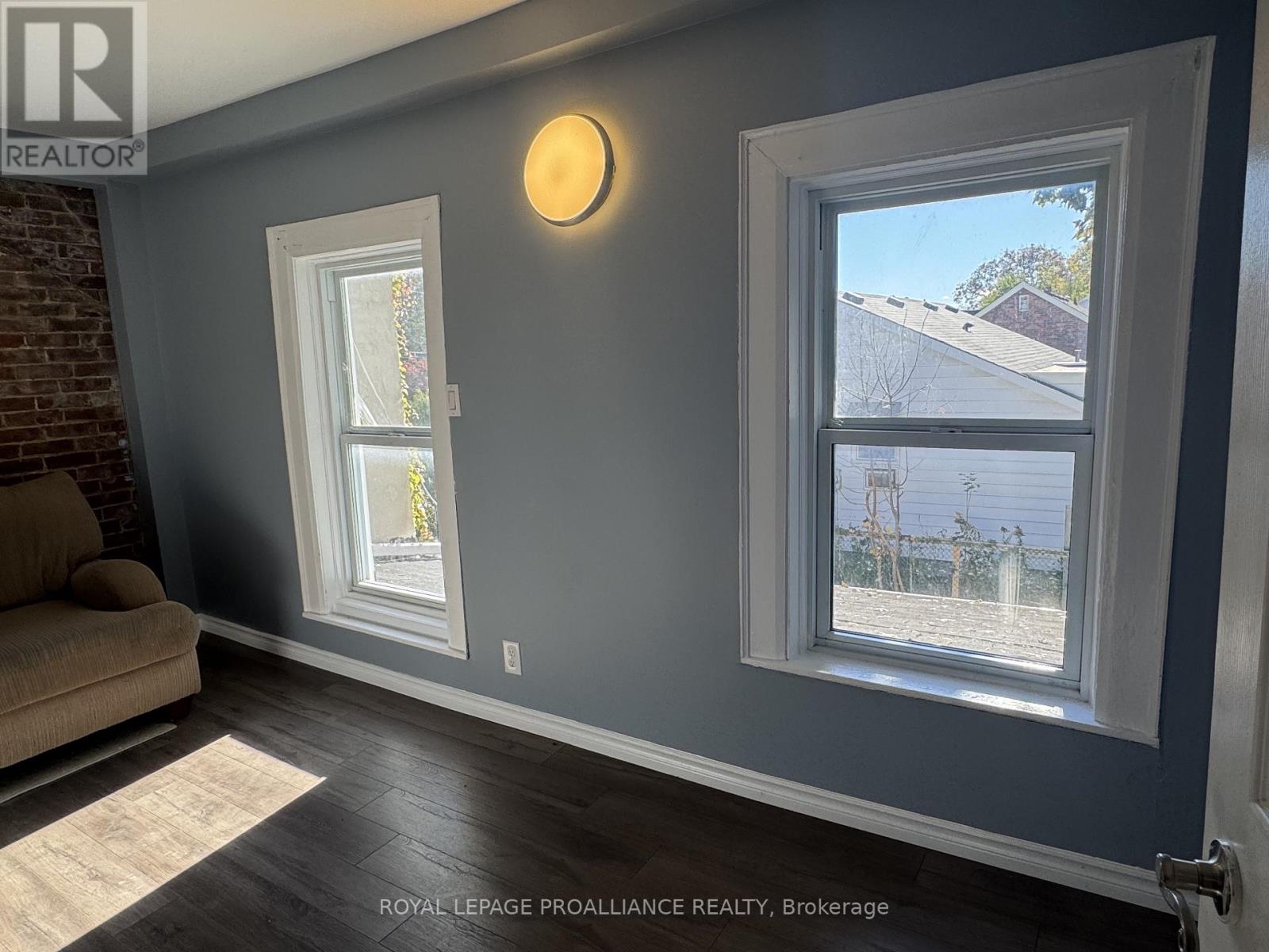 A - 28 Sinclair Street, Belleville, Ontario  K8P 3S6 - Photo 17 - X12520822