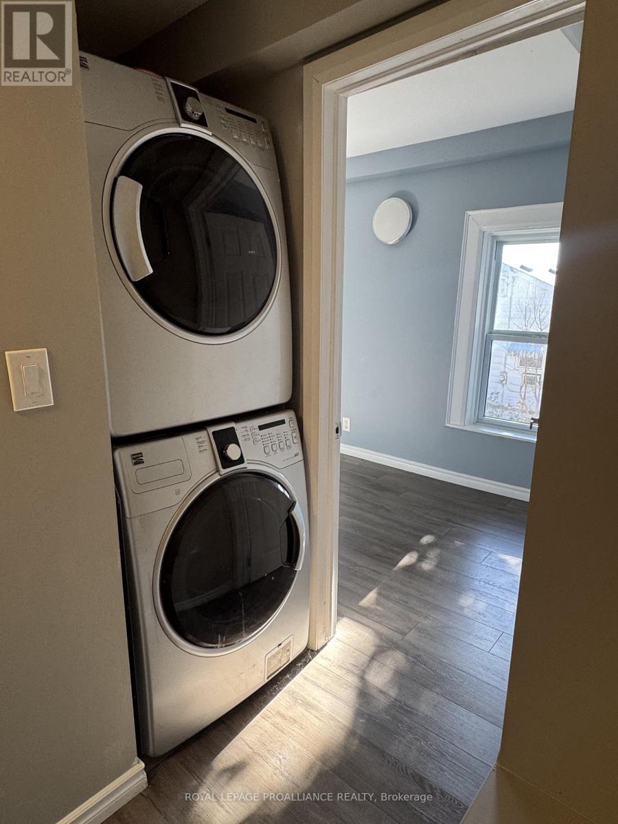 A - 28 Sinclair Street, Belleville, Ontario  K8P 3S6 - Photo 26 - X12520822