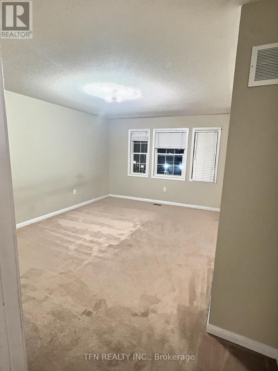 50 Kirkland Place, Whitby, Ontario  L1P 1X3 - Photo 10 - E12354636