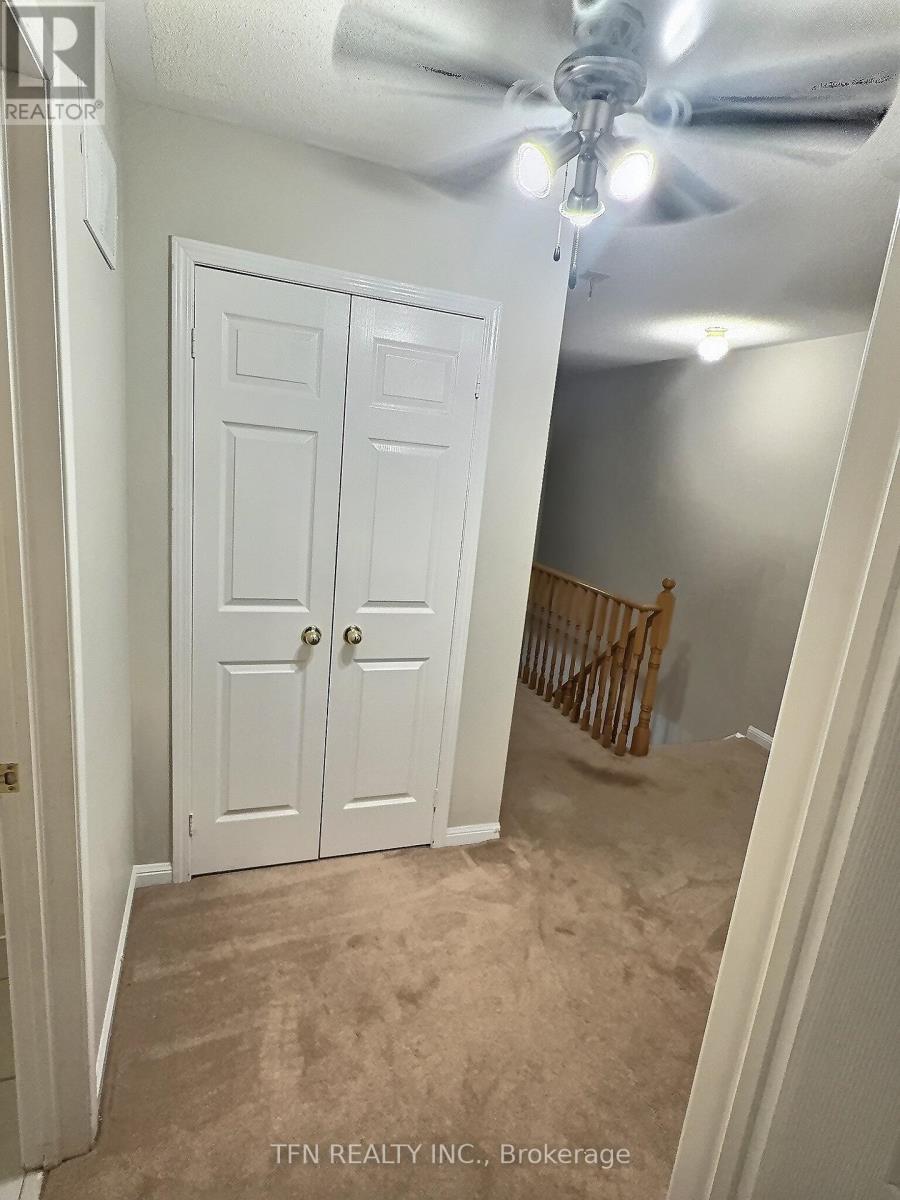 50 Kirkland Place, Whitby, Ontario  L1P 1X3 - Photo 14 - E12354636