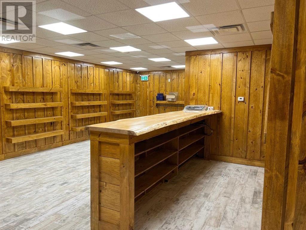 17 Manitoba Rd, Elliot Lake, Ontario  P5A 2A6 - Photo 4 - SM253205