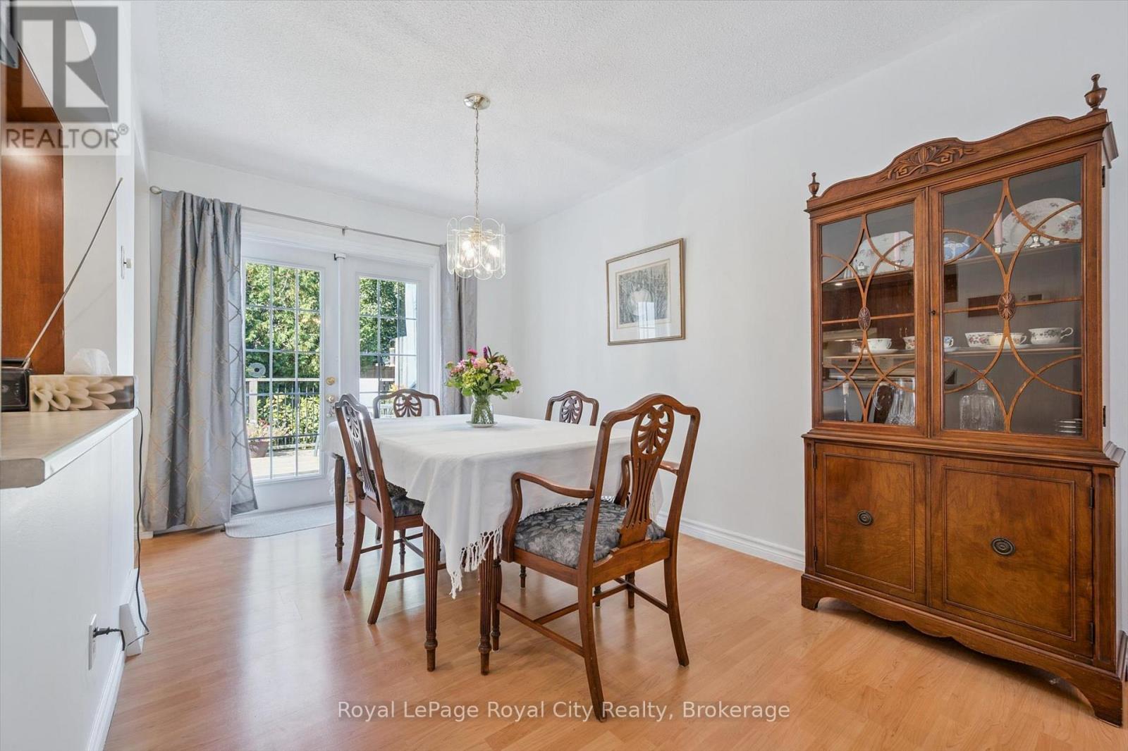 6 Fairmeadow Drive, Guelph, Ontario  N1H 6X3 - Photo 13 - X12520814