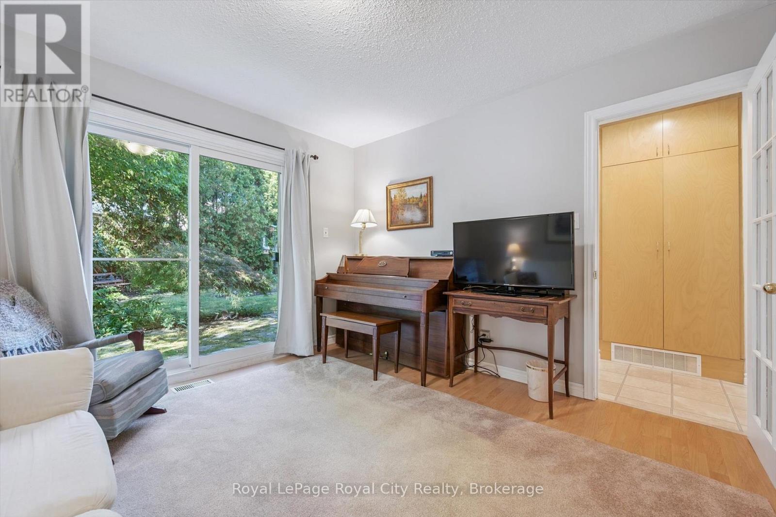 6 Fairmeadow Drive, Guelph, Ontario  N1H 6X3 - Photo 21 - X12520814