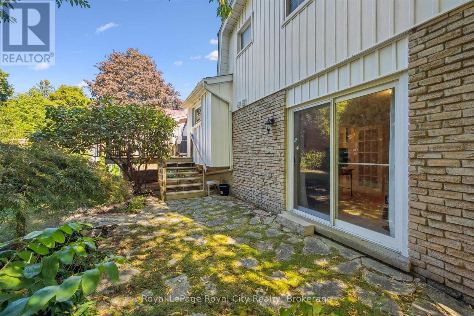 6 Fairmeadow Drive, Guelph, Ontario  N1H 6X3 - Photo 38 - X12520814