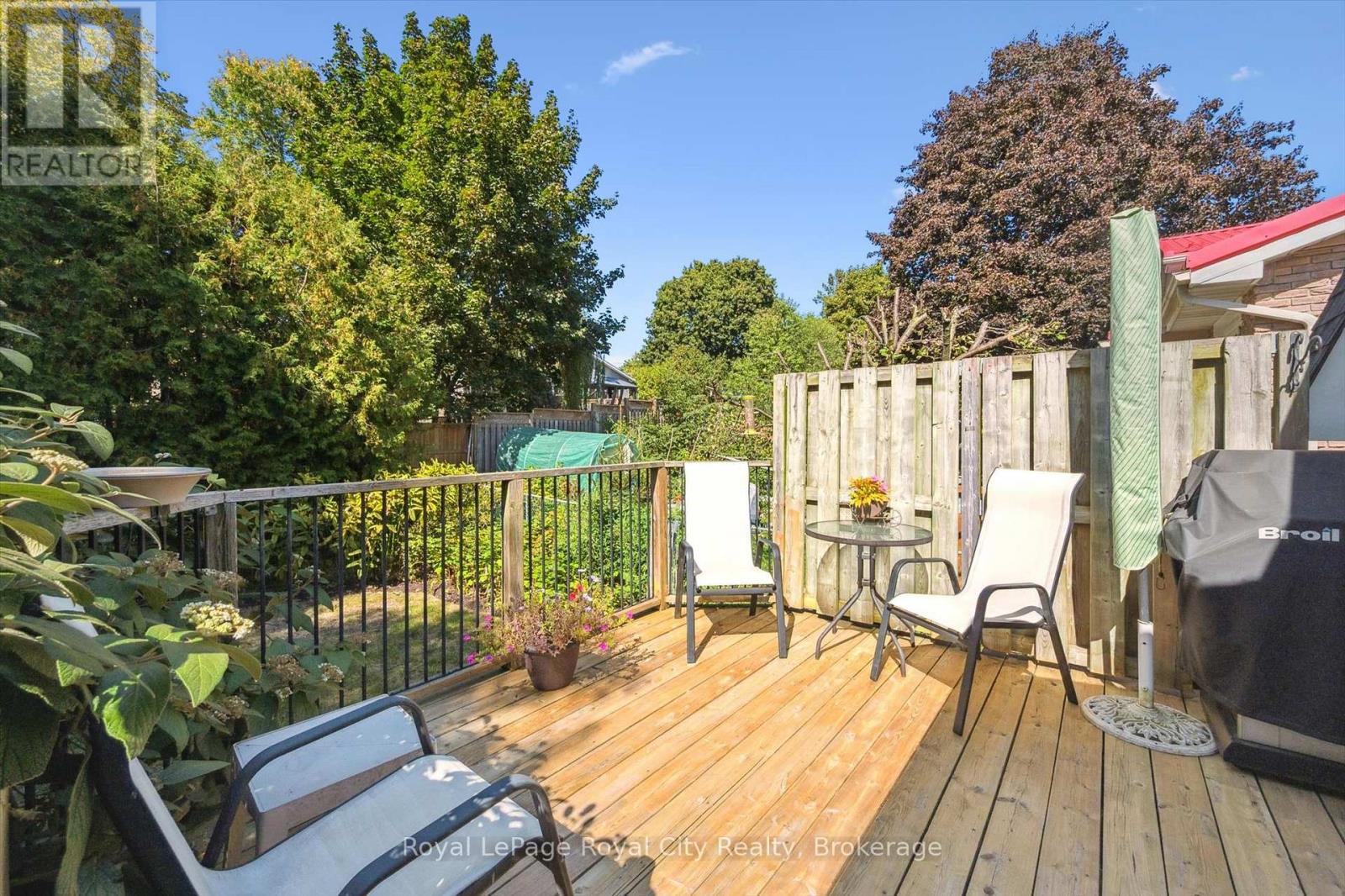 6 Fairmeadow Drive, Guelph, Ontario  N1H 6X3 - Photo 39 - X12520814