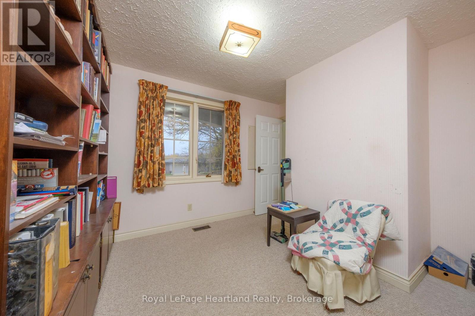 5 Remington Drive, North Huron, Ontario N0G 2W0 - Photo 22 - X12520874