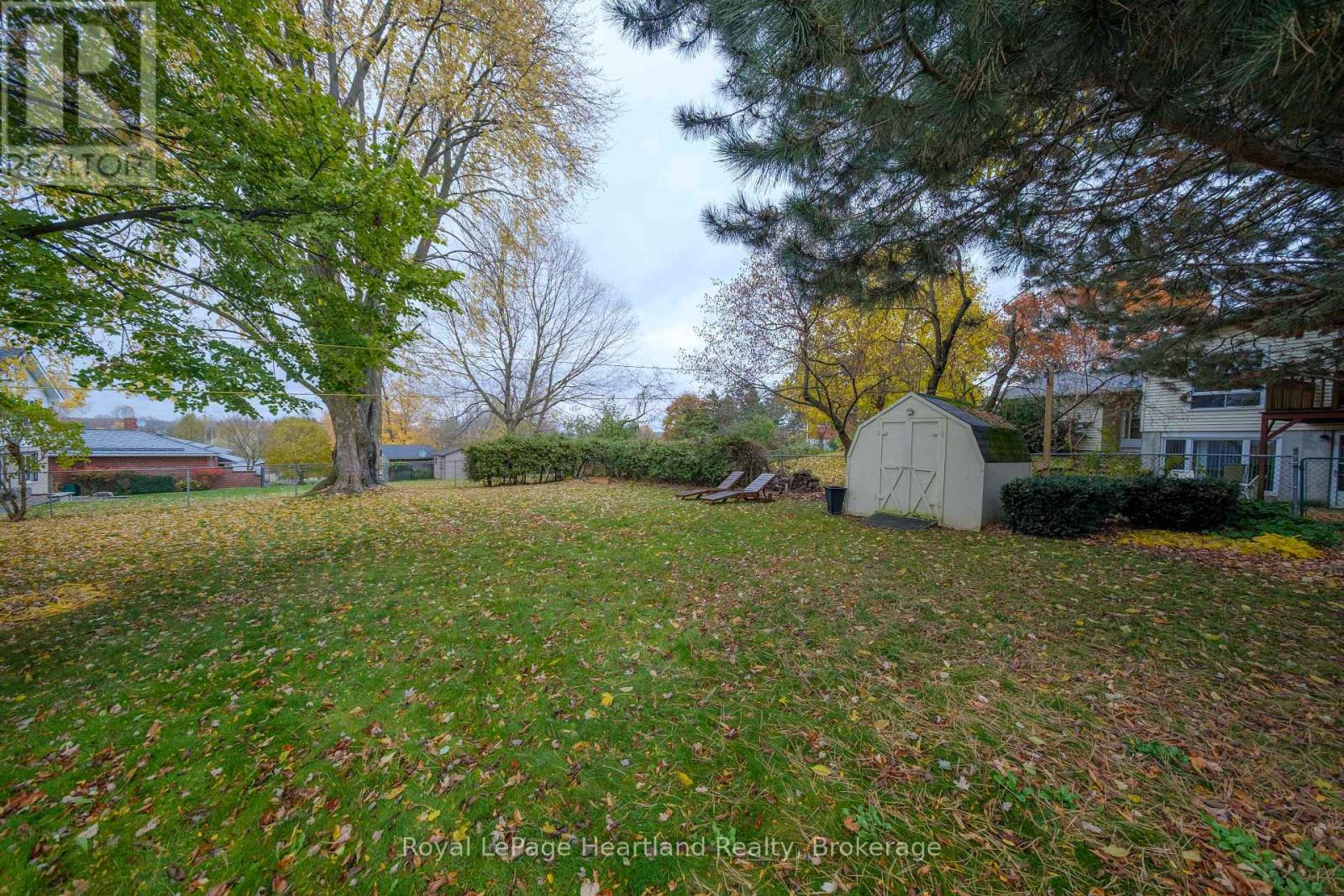 5 Remington Drive, North Huron, Ontario N0G 2W0 - Photo 30 - X12520874