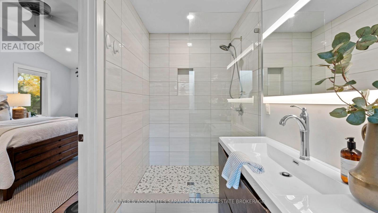 164 Elworthy Avenue, London South, Ontario  N6C 2M7 - Photo 21 - X12520734