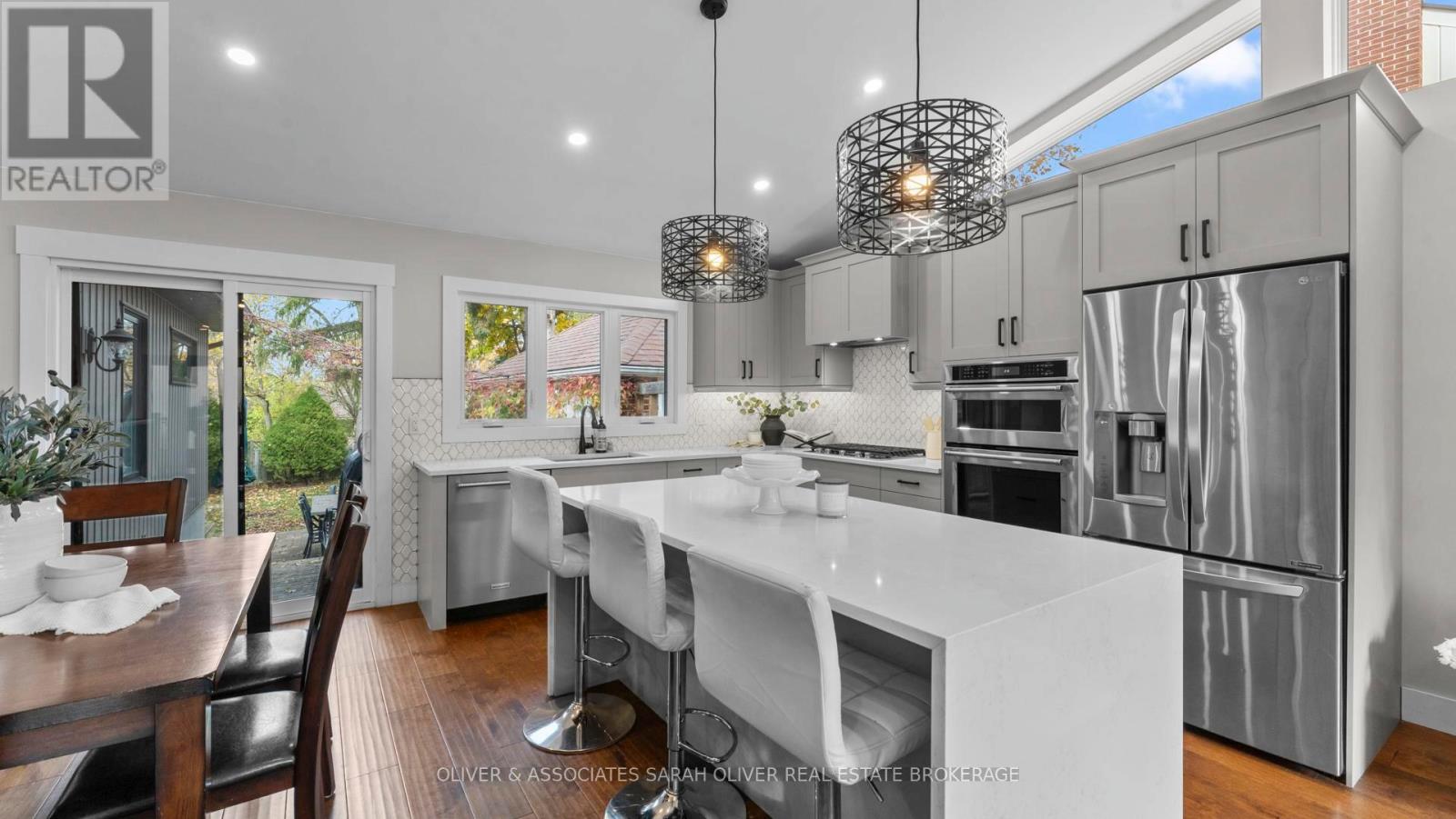 164 Elworthy Avenue, London South, Ontario  N6C 2M7 - Photo 3 - X12520734