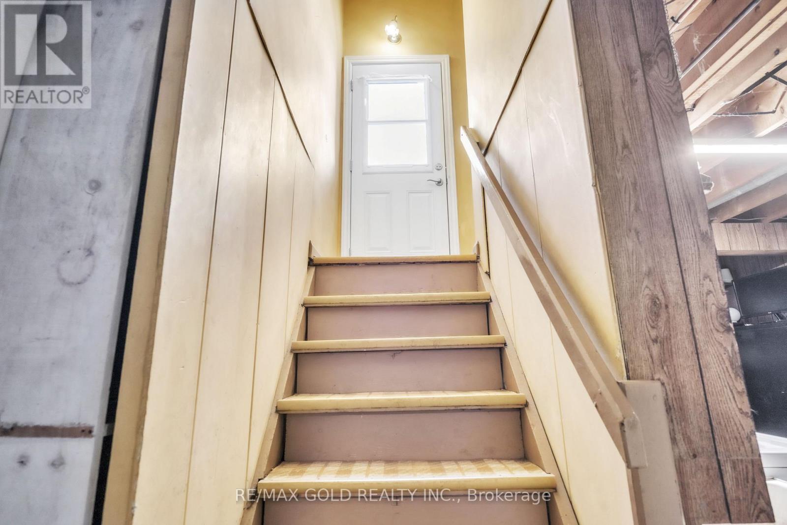 344 Mcnay Street, London East, Ontario  N5Y 1M1 - Photo 8 - X12520614