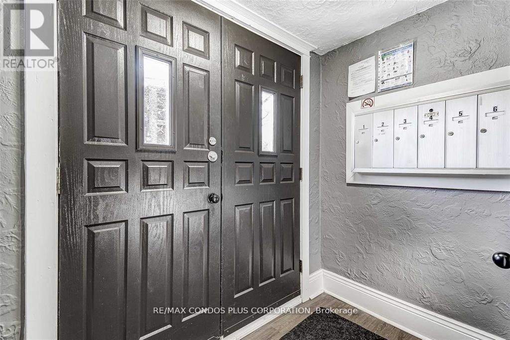 4 - 4 North Oval Street, Hamilton, Ontario  L8S 3Y6 - Photo 14 - X12520682