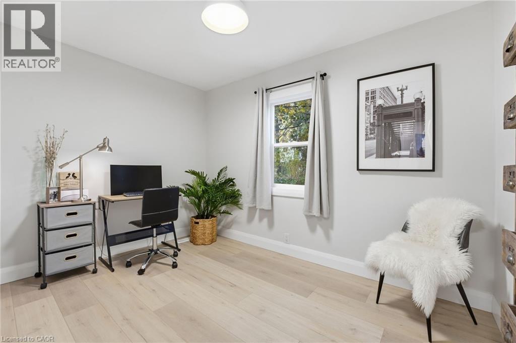 24 Cloverhill Road, Hamilton, Ontario  L9C 3L5 - Photo 13 - 40785049