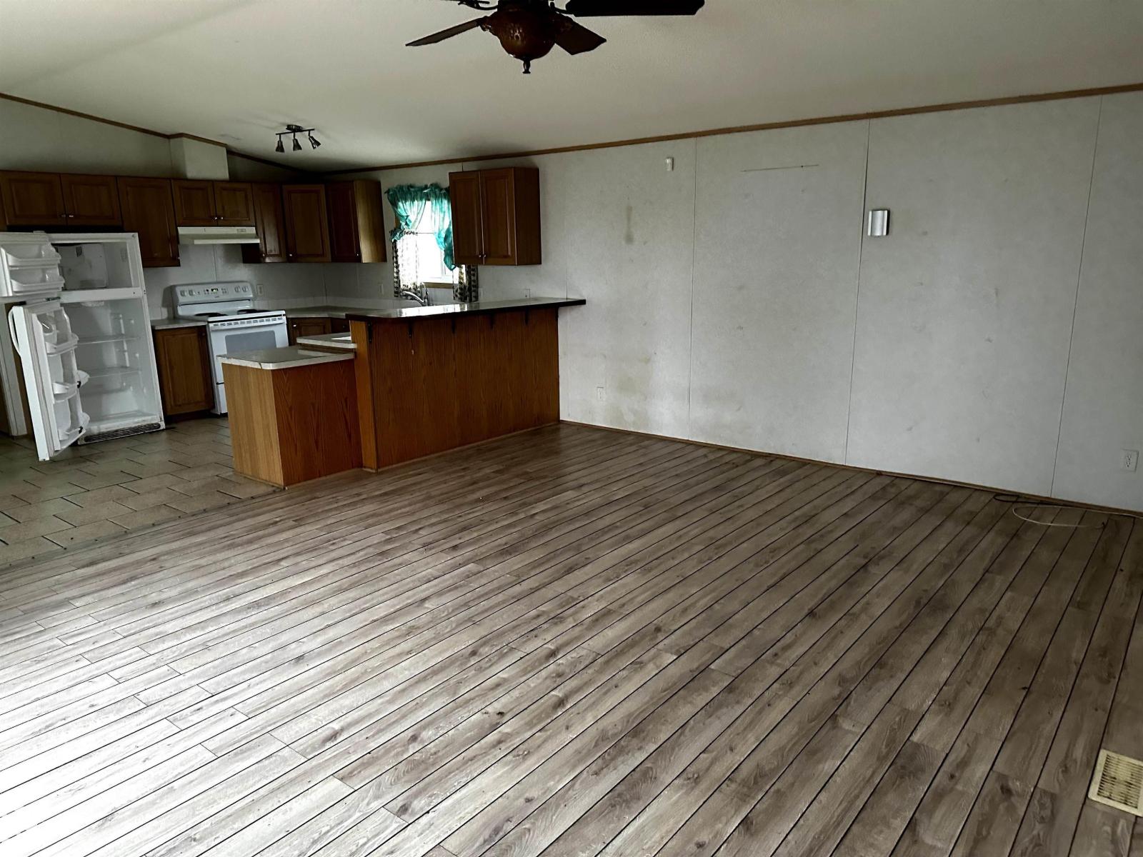 4816 48 Av, Wetaskiwin, Alberta  T9A 0E7 - Photo 5 - E4465052