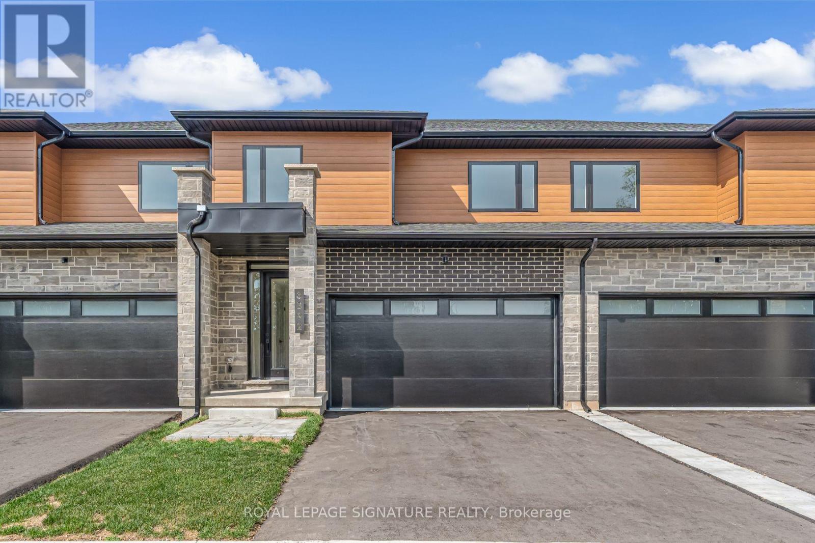 3392 CARTER COMMON, Burlington, Ontario