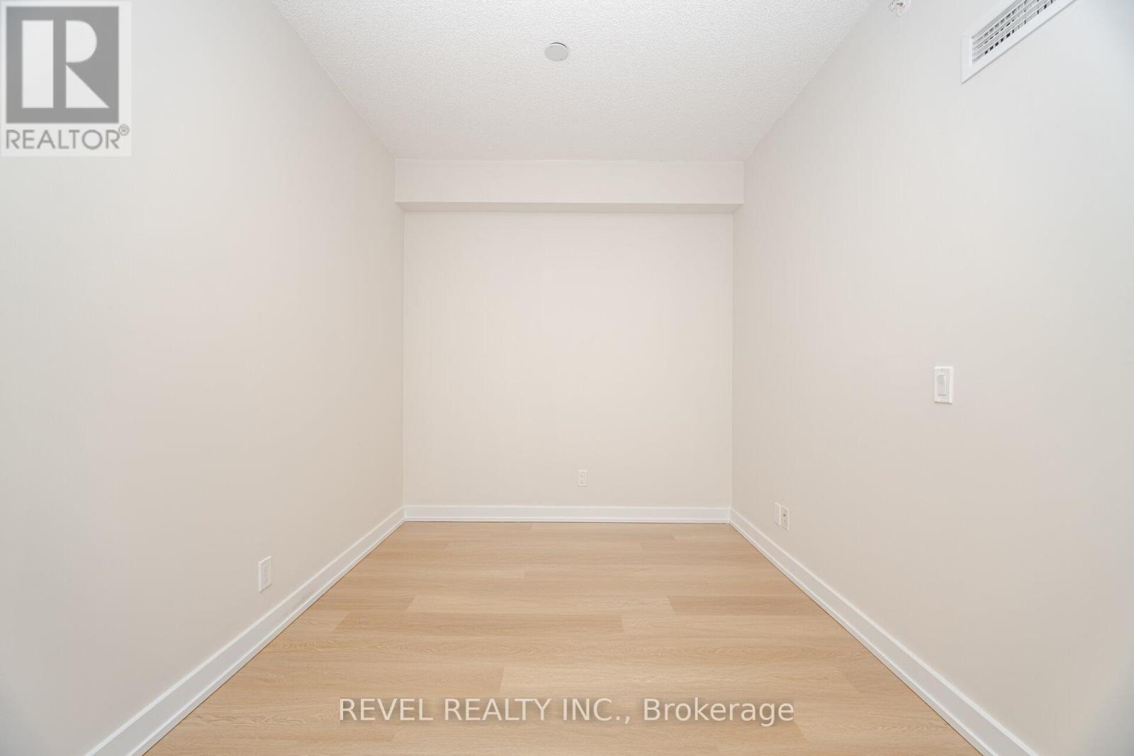 1406 - 2220 Lakeshore Boulevard W, Toronto, Ontario  M8V 0C1 - Photo 9 - W12516484