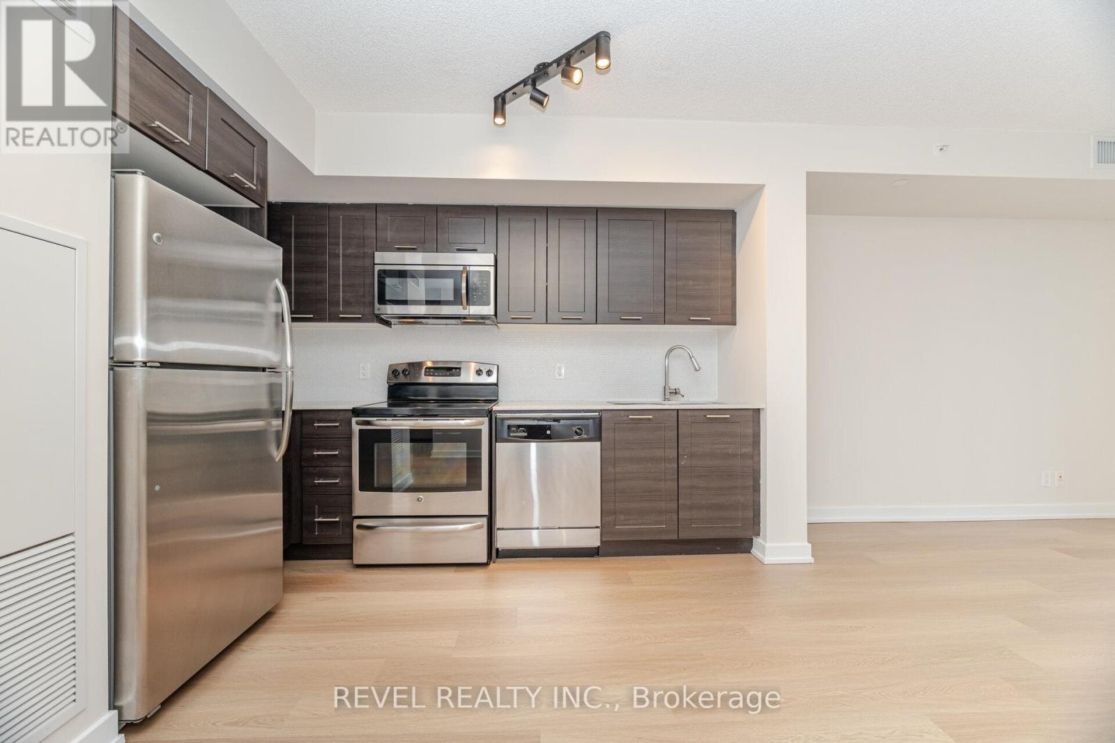 1406 - 2220 Lakeshore Boulevard W, Toronto, Ontario  M8V 0C1 - Photo 13 - W12516484